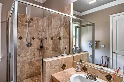 13450 Mitchellinda Dr, Redding, CA 96003 photo 21