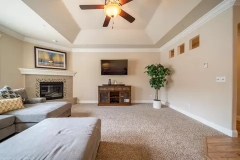 651 Rogue River Way, Redding, CA 96003 photo 12