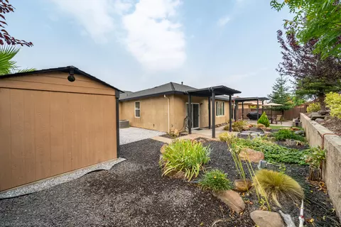 651 Rogue River Way, Redding, CA 96003 photo 41