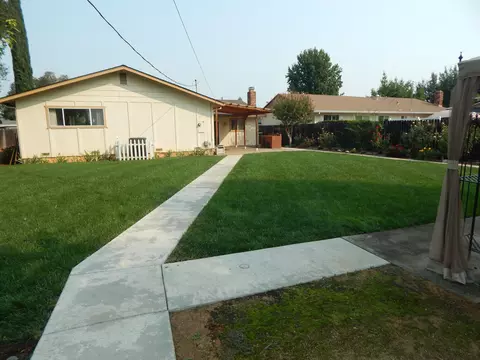 1029 Lorraine Dr, Redding, CA 96002 photo 24