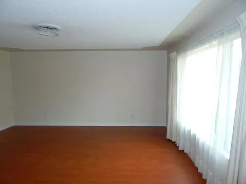 1029 Lorraine Dr, Redding, CA 96002 photo 6