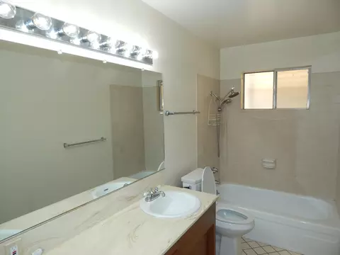 1029 Lorraine Dr, Redding, CA 96002 photo 12