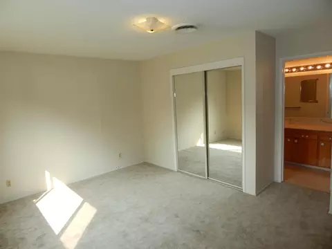 1029 Lorraine Dr, Redding, CA 96002 photo 14