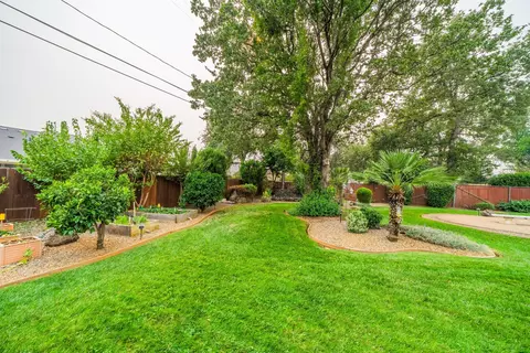 3127 Forest Hills Dr, Redding, CA 96002 photo 32
