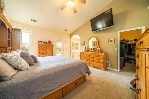 3127 Forest Hills Dr, Redding, CA 96002 photo 21