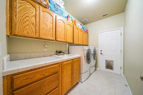 3127 Forest Hills Dr, Redding, CA 96002 photo 15
