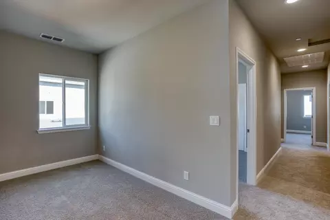 884 Congaree Ln, Redding, CA 96001 photo 28