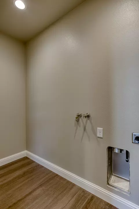 884 Congaree Ln, Redding, CA 96001 photo 29