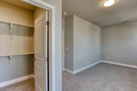 884 Congaree Ln, Redding, CA 96001 photo 40