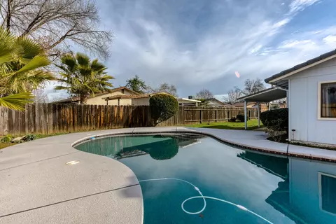 3401 Lagoon Dr, Redding, CA 96001 photo 31