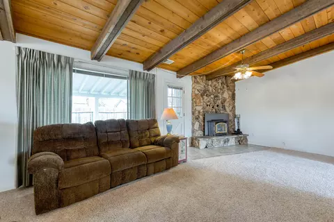3401 Lagoon Dr, Redding, CA 96001 photo 6