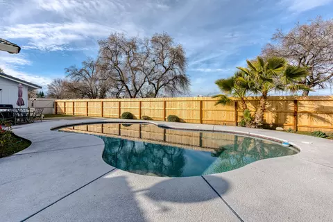 3401 Lagoon Dr, Redding, CA 96001 photo 30