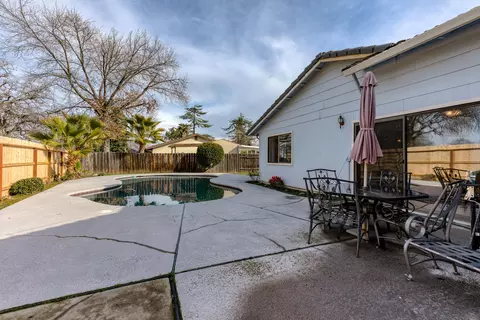 3401 Lagoon Dr, Redding, CA 96001 photo 34