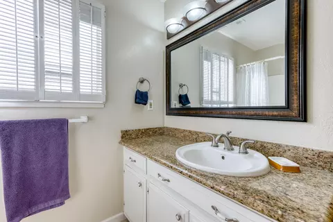3401 Lagoon Dr, Redding, CA 96001 photo 25