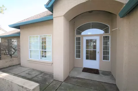 945 Hillsdale Ct, Redding, CA 96003 photo 7