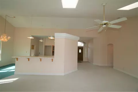 945 Hillsdale Ct, Redding, CA 96003 photo 13