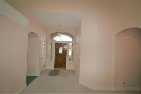 945 Hillsdale Ct, Redding, CA 96003 photo 9