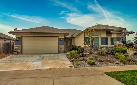3405 Lemurian Rd, Redding, CA 96002 photo 1
