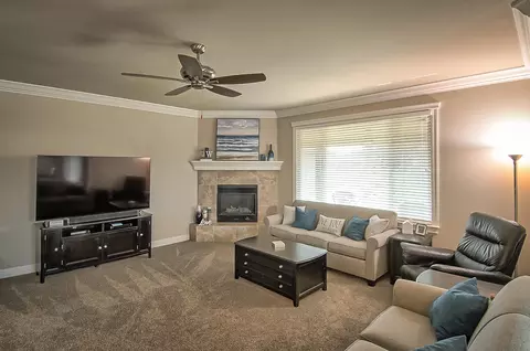 3405 Lemurian Rd, Redding, CA 96002 photo 10