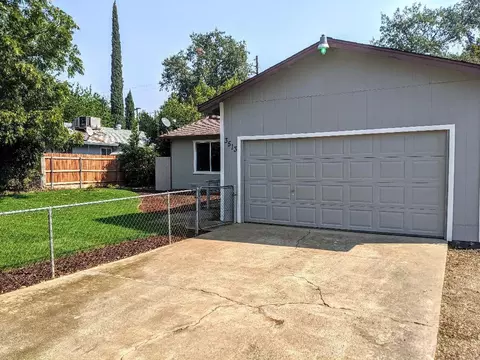 3513 Adams Ln, Redding, CA 96002 photo 3
