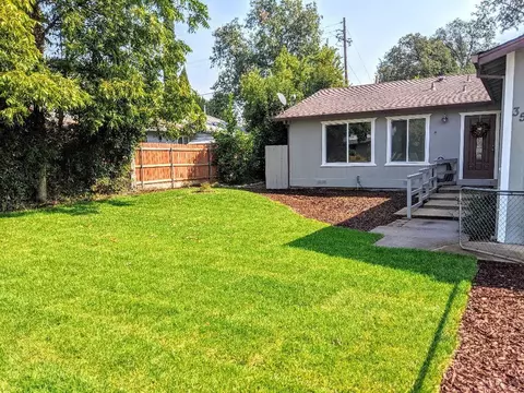 3513 Adams Ln, Redding, CA 96002 photo 4