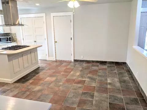 3513 Adams Ln, Redding, CA 96002 photo 13