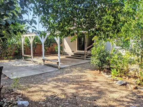 3513 Adams Ln, Redding, CA 96002 photo 26