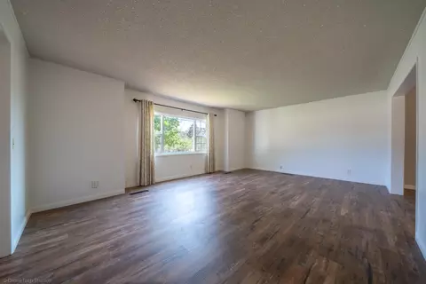 9912 Logan Rd, Redding, CA 96003 photo 10