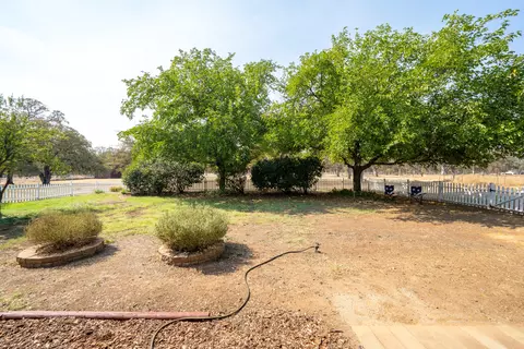 9912 Logan Rd, Redding, CA 96003 photo 40