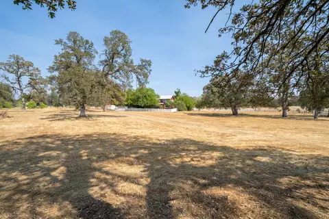 9912 Logan Rd, Redding, CA 96003 photo 54