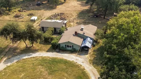 5541 Riverland Dr, Anderson, CA 96007 photo 3