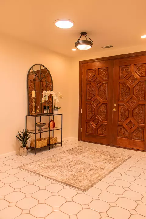 13385 Pala Mesa Cir, Redding, CA 96003 photo 9