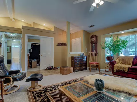 4607 Fiddleneck Dr, Redding, CA 96002 photo 4