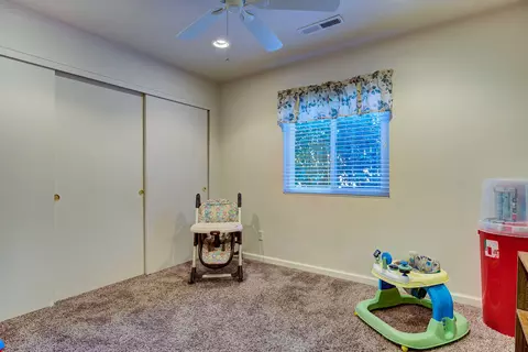 57 Tidmore Ln, Redding, CA 96003 photo 12
