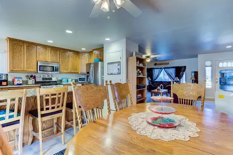 57 Tidmore Ln, Redding, CA 96003 photo 5