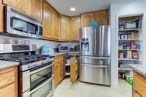 57 Tidmore Ln, Redding, CA 96003 photo 8