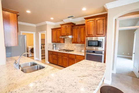 334 Reddington Dr, Redding, CA 96003 photo 8