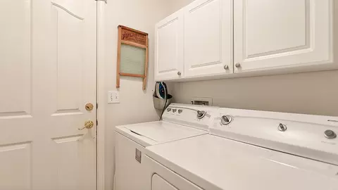 7312 Platinum Way, Redding, CA 96001 photo 12