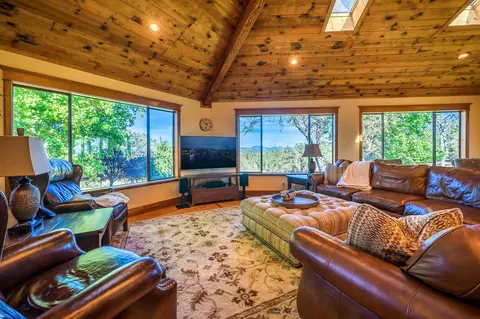 7804 Sans Souci Dr, Redding, CA 96001 photo 9