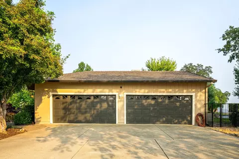 7804 Sans Souci Dr, Redding, CA 96001 photo 46