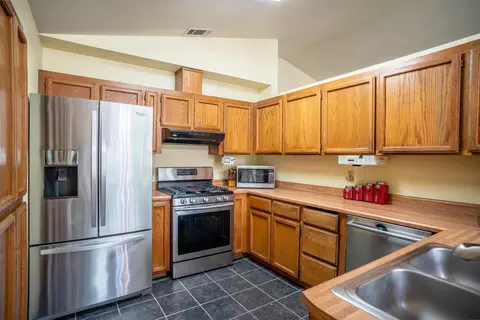 3954 Travona St, Redding, CA 96001 photo 6