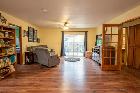 3954 Travona St, Redding, CA 96001 photo 12