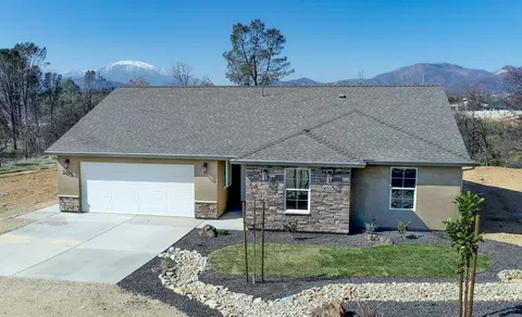 3425 Americana Way, Redding, CA 96003 photo 1