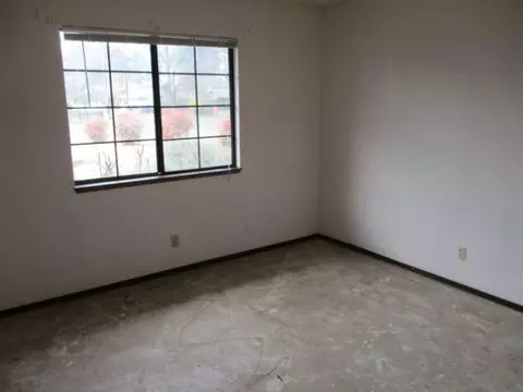 1250 Harpole Rd, Redding, CA 96002 photo 8