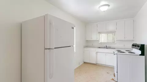 1635 Magnolia Ave, Redding, CA 96001 photo 5