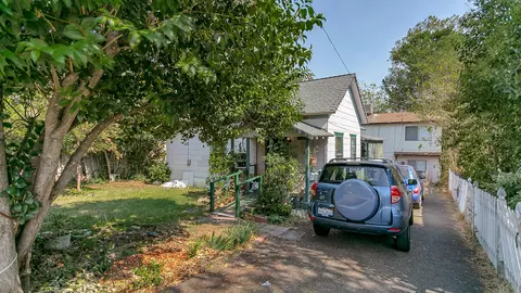 1635 Magnolia Ave, Redding, CA 96001 photo 1