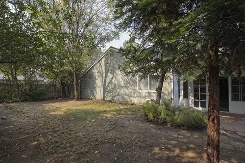 2249 Harlan Dr, Redding, CA 96003 photo 16