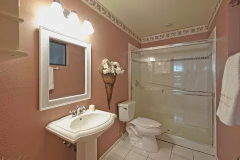 2249 Harlan Dr, Redding, CA 96003 photo 37