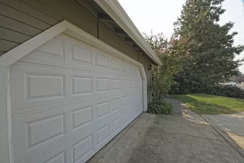 2249 Harlan Dr, Redding, CA 96003 photo 8