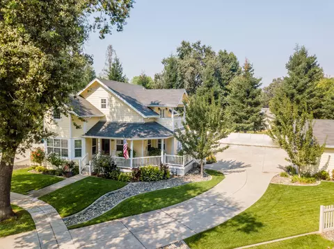 5501 Lexi Ln, Redding, CA 96001 photo 3